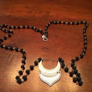 Marlyn Schiff crescent pendant black bead necklace